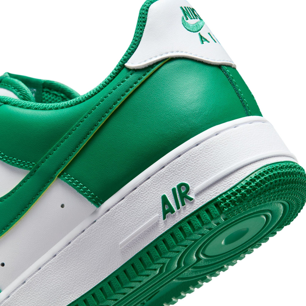 Nike Mens Air Force 1 '07 - White/Malachite